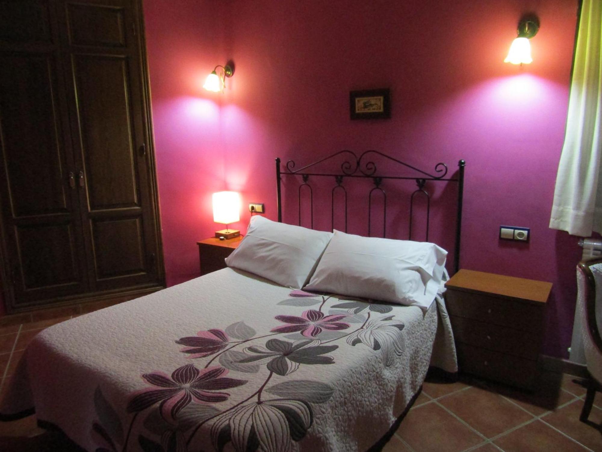 Hostal Paquita Allepuz Luaran gambar